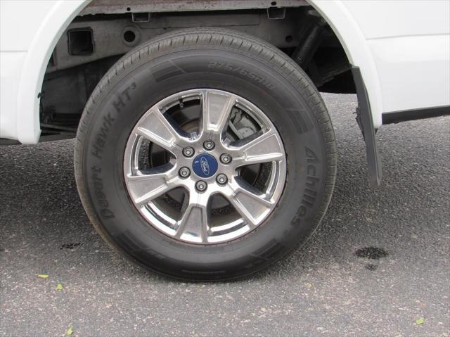 Photo of 2016 White Ford F-150