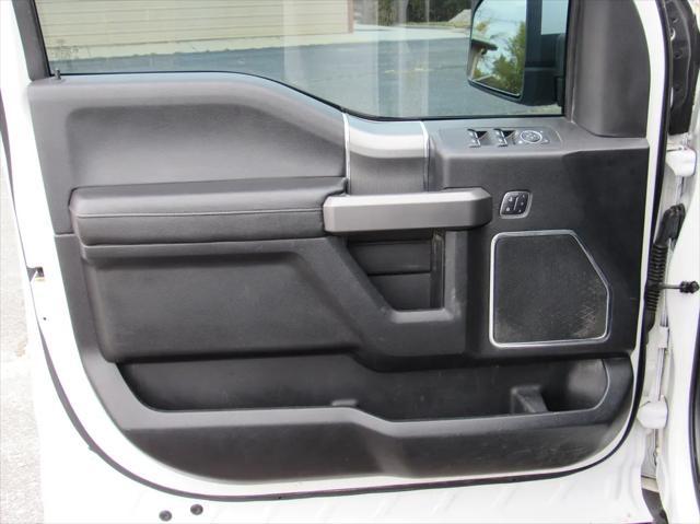 Photo of 2016 White Ford F-150