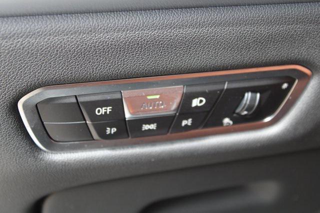 Photo of 2023 Skyscraper Gray Metallic BMW X7