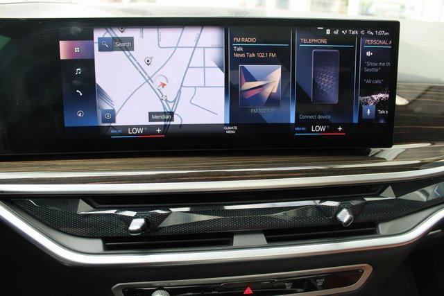 Photo of 2023 Skyscraper Gray Metallic BMW X7