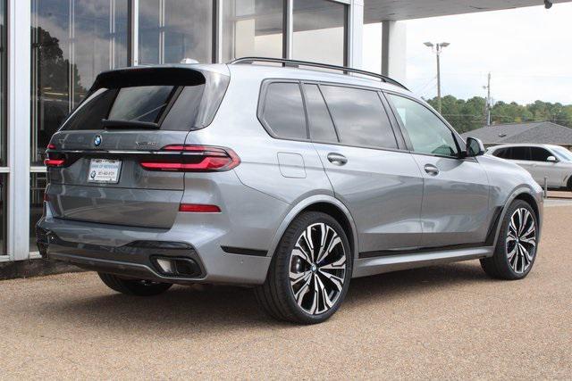 Photo of 2023 Skyscraper Gray Metallic BMW X7