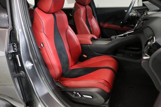 Photo of 2024 Liquid Carbon Metallic Acura RDX