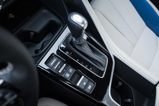 Photo of 2025 Platinum White Pearl Acura ADX