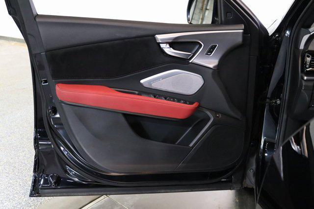 Photo of 2023 Majestic Black Pearl Acura RDX