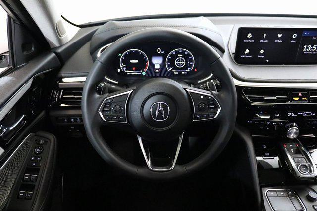 Photo of 2024 Platinum White Pearl Acura MDX