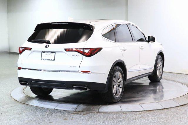 Photo of 2024 Platinum White Pearl Acura MDX