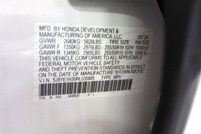 Photo of 2024 Platinum White Pearl Acura MDX