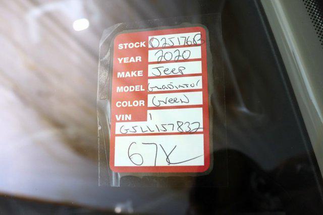 Photo of 2020 Gobi Clearcoat Jeep Gladiator