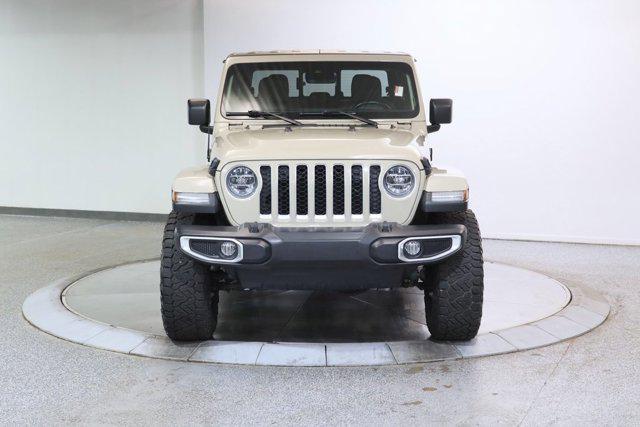 Photo of 2020 Gobi Clearcoat Jeep Gladiator