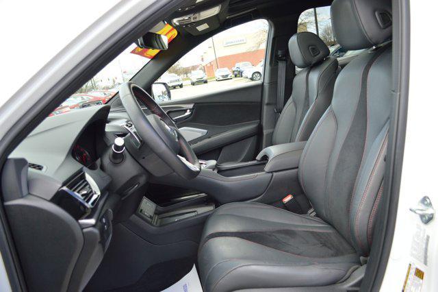 Photo of 2024 Platinum White Pearl Acura RDX