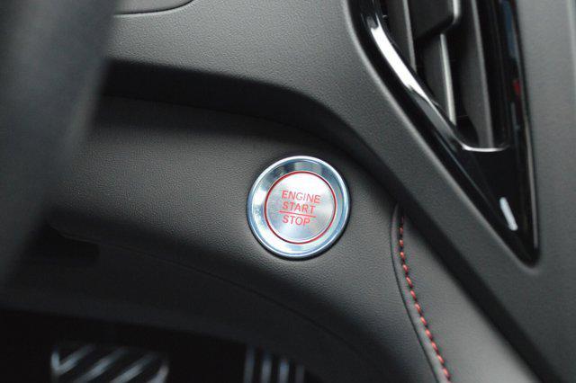 Photo of 2024 Platinum White Pearl Acura RDX