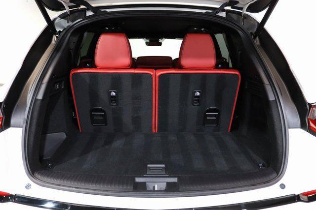 Photo of 2023 Platinum White Pearl Acura MDX