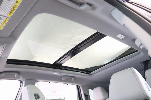 Photo of 2023 Fathom Blue Pearl Acura MDX