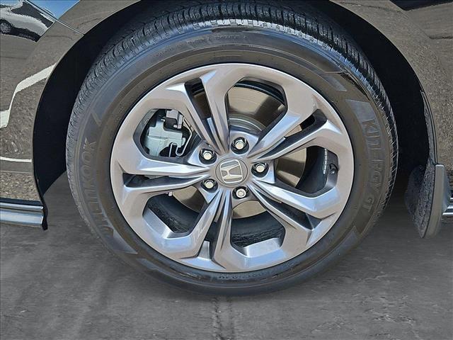Photo of 2024 Crystal Black Pearl Honda Accord Hybrid
