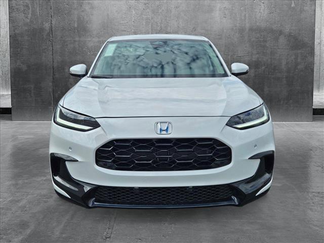 Photo of 2026 Platinum White Pearl Honda HR-V