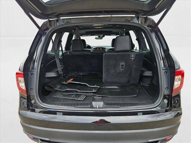 Photo of 2022 Crystal Black Pearl Honda Pilot