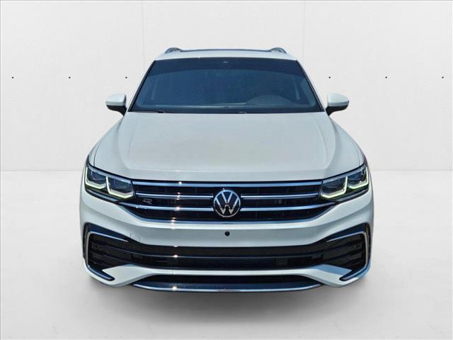 Photo of 2024 Opal White Pearl Volkswagen Tiguan