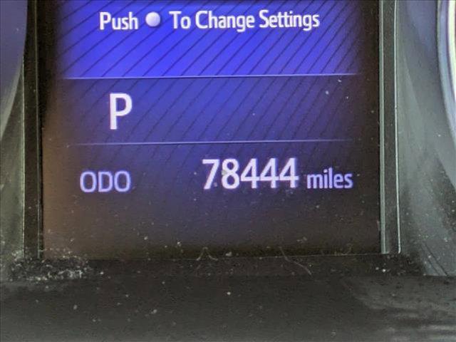 Photo of 2018 Ruby Flare Pearl Toyota C-HR