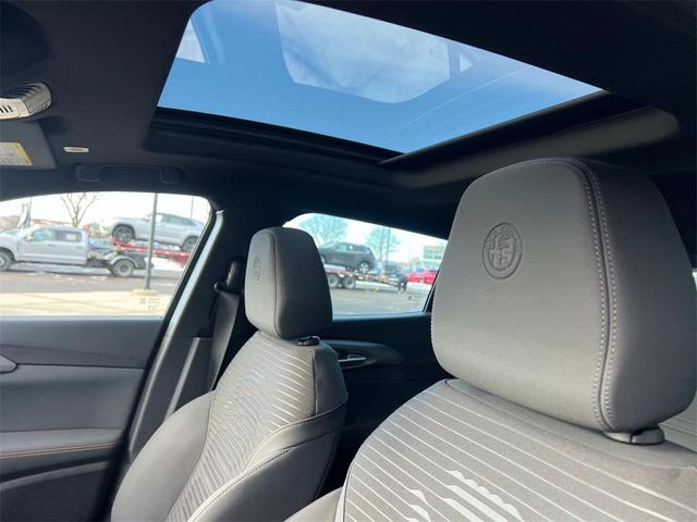 Photo of 2025 Alfa Black Alfa Romeo Tonale