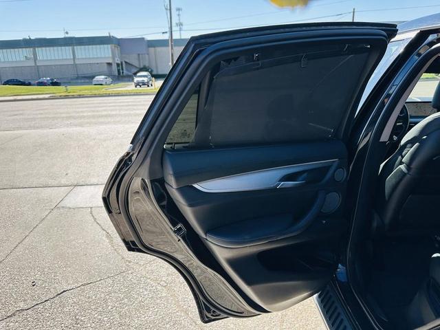 Photo of 2016 Black BMW X6