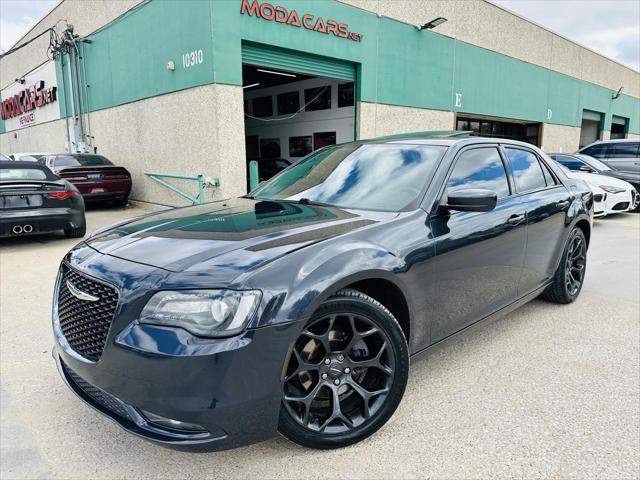 2019 Chrysler 300