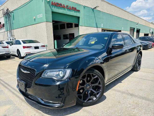 2019 Chrysler 300