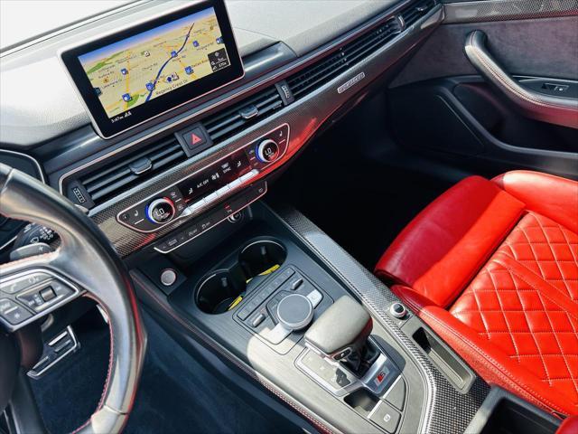 Photo of 2018 WHITE Audi S5