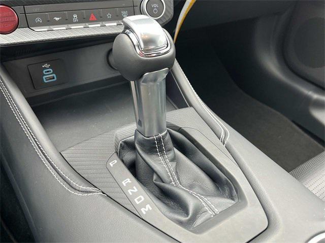 Photo of 2025 Molten Magenta Metallic Tri-coat Ford Mustang