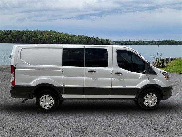 Photo of 2021 Oxford White Ford Transit-250