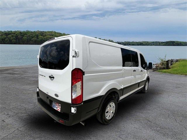 Photo of 2021 Oxford White Ford Transit-250