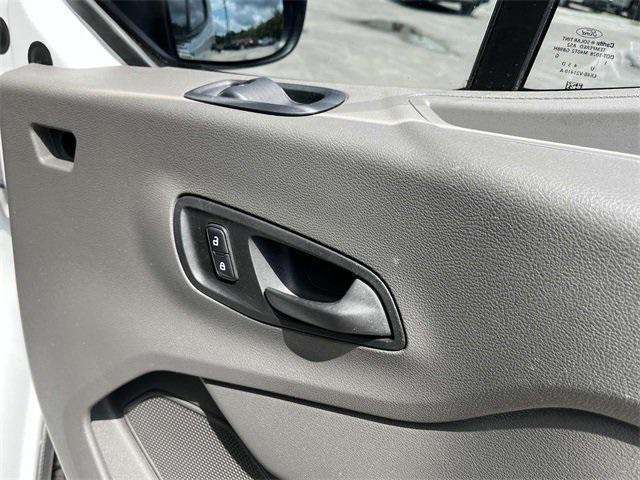 Photo of 2021 Oxford White Ford Transit-250