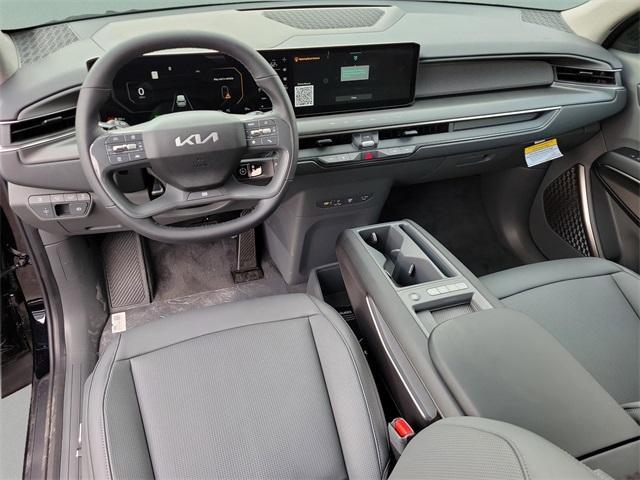 Photo of 2026 Ebony Black Kia EV9
