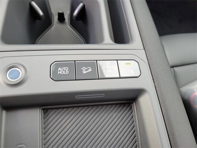 Photo of 2026 Ebony Black Kia EV9