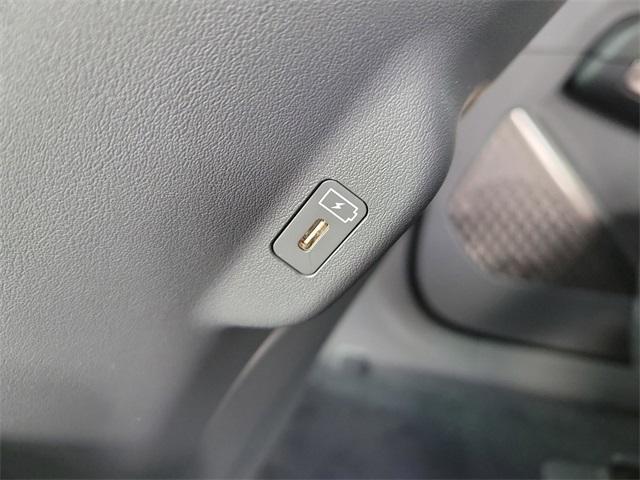 Photo of 2026 Ebony Black Kia EV9