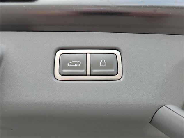 Photo of 2026 Ebony Black Kia EV9