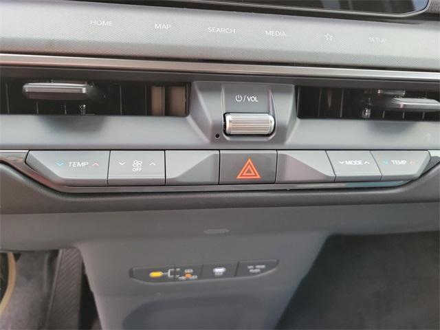 Photo of 2026 Ebony Black Kia EV9
