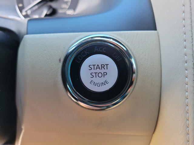 Photo of 2023 Moonstone White INFINITI QX80