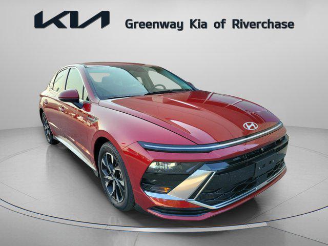 Photo of 2025 Red Hyundai SONATA