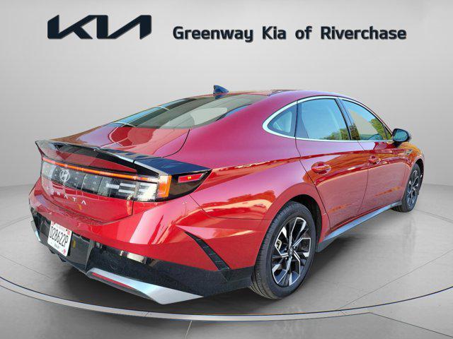 Photo of 2025 Red Hyundai SONATA