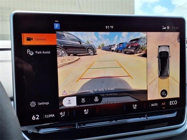 Photo of 2025 Pure Gray w/ Black Roof Volkswagen ID.4