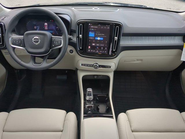 Photo of 2026 Denim Blue Volvo XC40