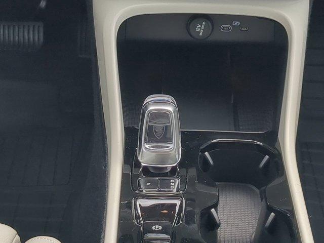 Photo of 2026 Denim Blue Volvo XC40
