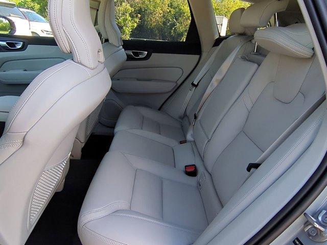 Photo of 2026 Metallic Volvo XC60