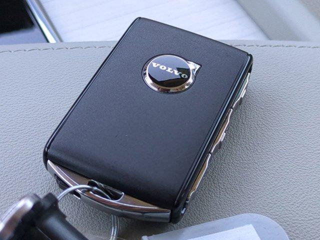 Photo of 2026 Metallic Volvo XC60