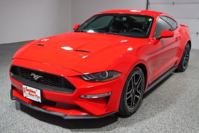 Photo of 2020 Red Ford Mustang
