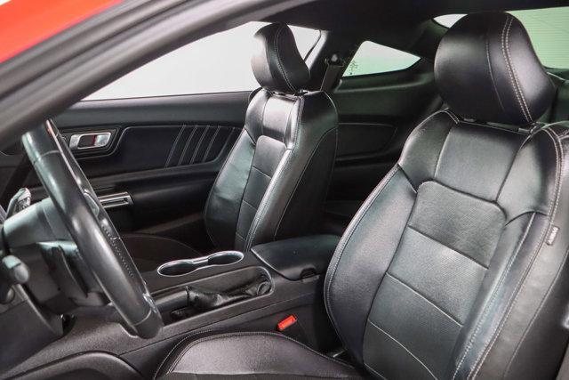 Photo of 2020 Red Ford Mustang