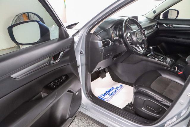 Photo of 2018 Sonic Silver Metallic Mazda CX-5