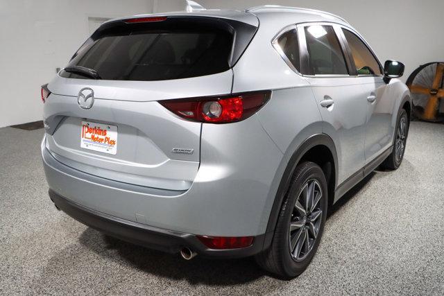 Photo of 2018 Sonic Silver Metallic Mazda CX-5