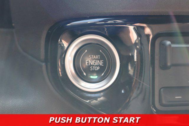 Photo of 2022 WHITE GMC Sierra 1500
