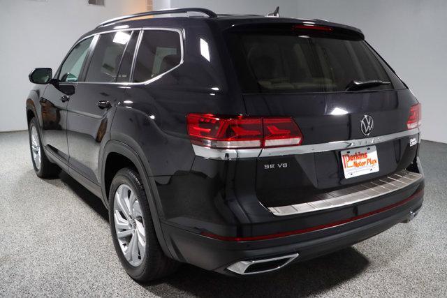 Photo of 2021 Deep Black Pearl Volkswagen Atlas